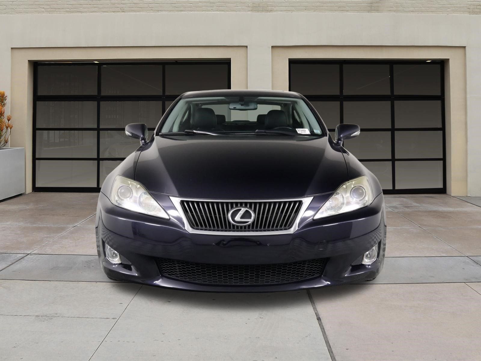 Used 2009 Lexus IS 250 w/ Premium Pkg RWD image 6