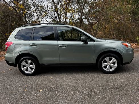 Used 2016 Subaru Forester 2.5i Premium w/ Popular Package #2 image 4