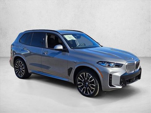 New 2026 BMW X5 xDrive40i w/ M Sport Package AWD/4WD image 7