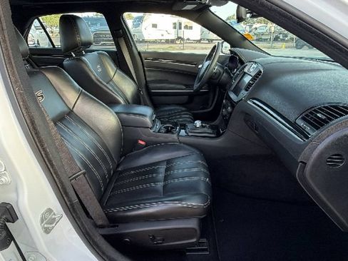 Used 2023 Chrysler 300 S RWD image 29