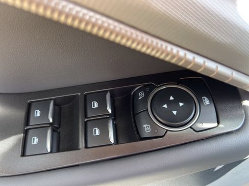 Used 2026 Ford Explorer Active RWD image 25