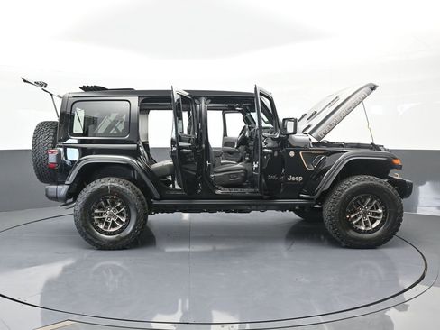 Used 2025 Jeep Wrangler Unlimited Rubicon 392 image 76