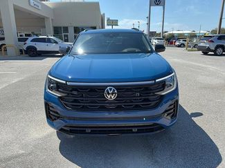 New 2026 Volkswagen Atlas Cross Sport SEL R-Line video 2