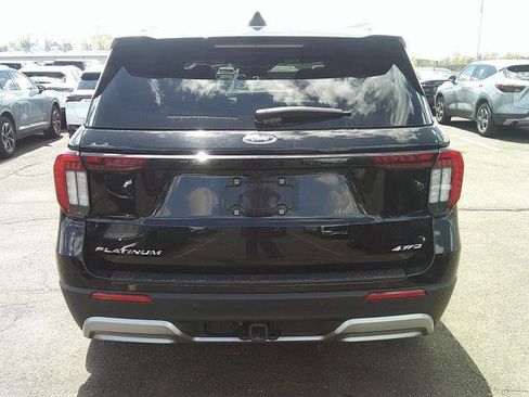 Used 2025 Ford Explorer Platinum w/ LUX Leather Package AWD/4WD image 3