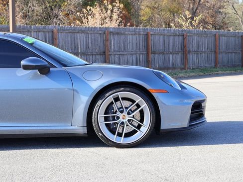 Used 2025 Porsche 911 Carrera image 10