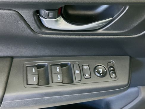 Used 2024 Honda CR-V EX image 15