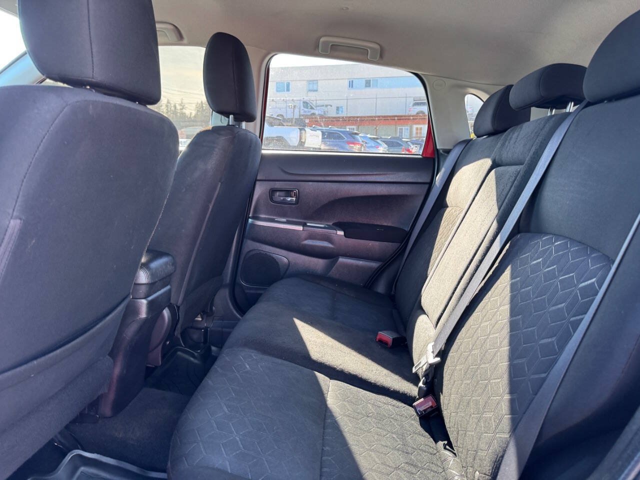 Used 2021 Mitsubishi Outlander Sport SE AWD/4WD image 23