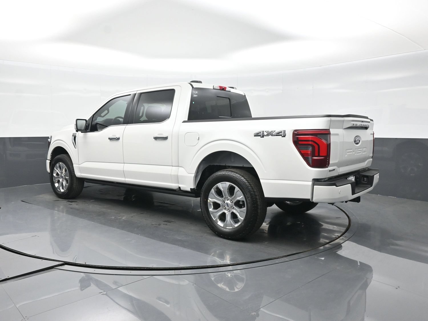 Certified 2026 Ford F150 Platinum w/ Equipment Group 701A Standard AWD/4WD image 4