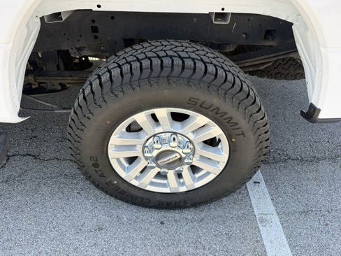 Used 2019 Ford F250 XL w/ Power Equipment Group AWD/4WD image 6