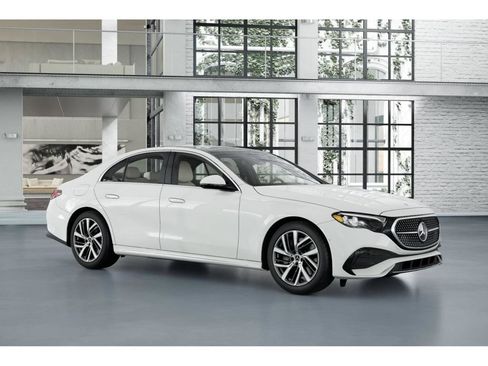 New 2027 Mercedes-Benz E 450 4MATIC Sedan image 12