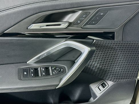 Used 2025 BMW X1 xDrive28i image 15