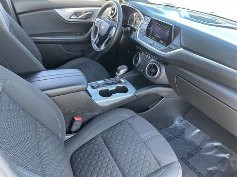 Used 2021 Chevrolet Blazer LT image 10
