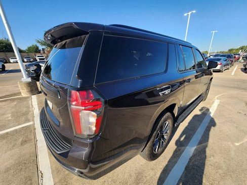 Used 2023 Chevrolet Suburban Z71 w/ Max Trailering Package AWD/4WD image 4