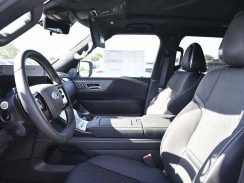 New 2027 INFINITI QX80 Autograph w/ Premium Cargo Package AWD/4WD image 22