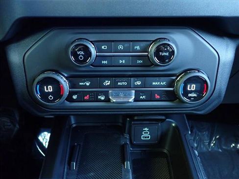 New 2026 Ford Bronco Outer Banks AWD/4WD image 19