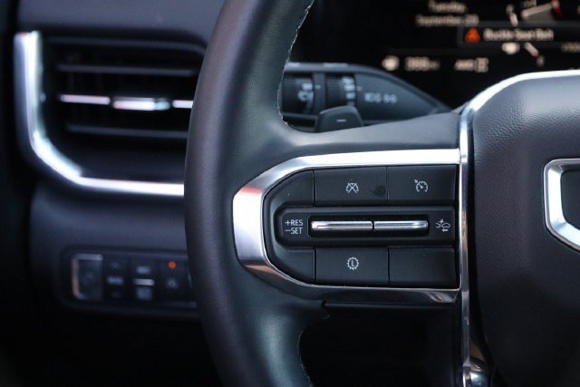 Used 2025 GMC Terrain Elevation AWD/4WD image 11