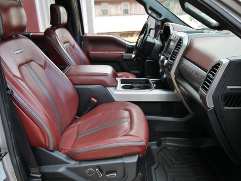 Used 2021 Ford F350 Platinum AWD/4WD image 45