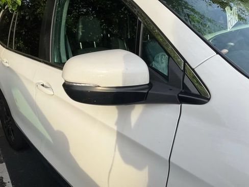 Used 2021 Honda Pilot Special Edition image 4