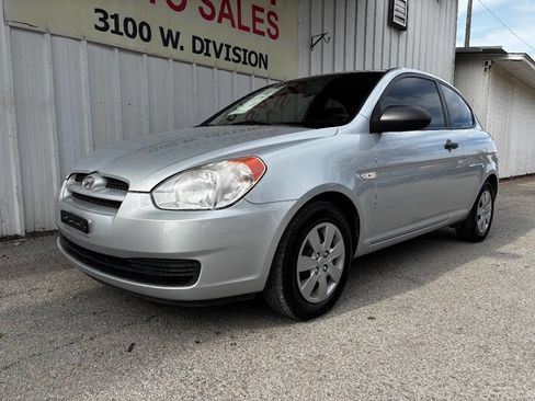 Used 2008 Hyundai Accent GS image 2