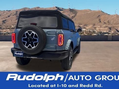 Used 2022 Ford Bronco Outer Banks image 5