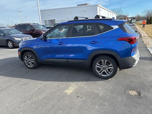 Used 2021 Kia Seltos S image 11