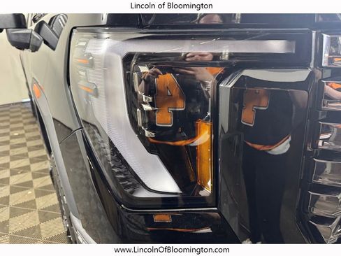 Used 2026 GMC Sierra 2500 Denali Ultimate w/ Max Trailering Package AWD/4WD image 12