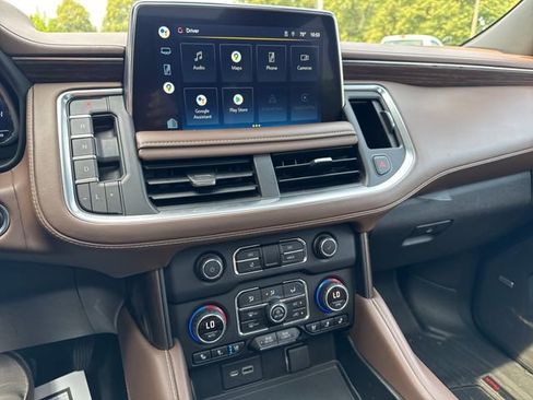 Used 2022 Chevrolet Suburban High Country w/ Max Trailering Package image 13