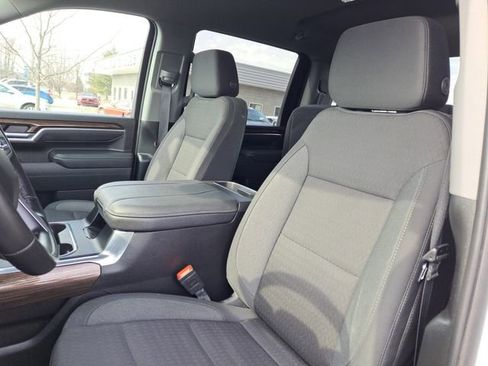 Used 2025 Chevrolet Silverado 3500 LT w/ Trail Boss Package image 8