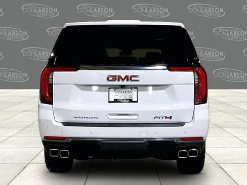 Used 2026 GMC Yukon XL AT4 AWD/4WD image 6