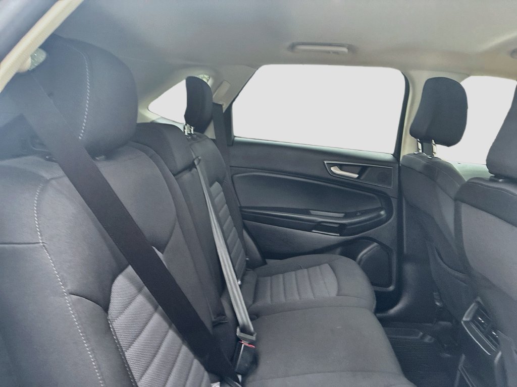 Used 2024 Ford Edge SE w/ Black Appearance Package AWD/4WD image 24
