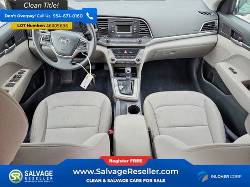 Used 2018 Hyundai Elantra SE image 11
