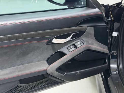 Used 2019 Porsche 911 GT3 RS RWD image 15