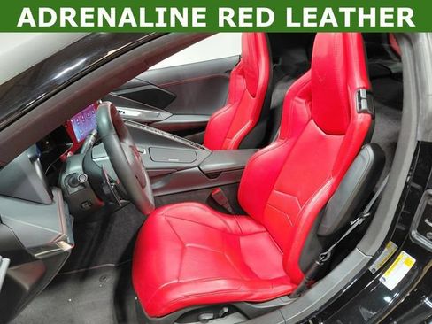 Used 2024 Chevrolet Corvette Stingray Coupe w/ 1LT RWD image 3