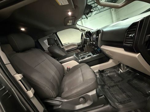 Used 2017 Ford F150 XL w/ Equipment Group 101A Mid image 24