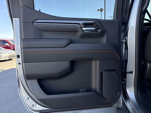 Used 2024 GMC Sierra 1500 AT4 w/ Technology Package image 23