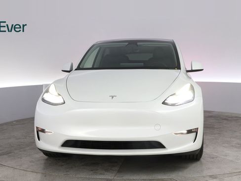Used 2023 Tesla Model Y Performance AWD/4WD image 12
