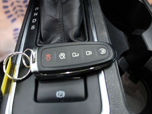 Used 2019 Ford Escape SE AWD/4WD image 19