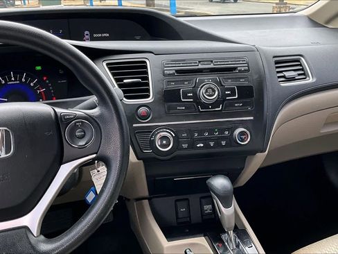 Used 2014 Honda Civic LX image 7