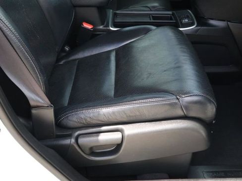 Used 2015 Honda CR-V Touring image 18