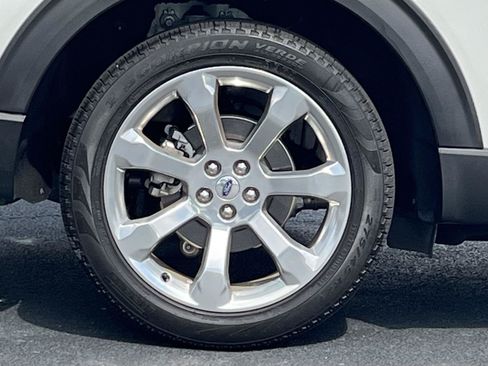 Used 2020 Ford Explorer Platinum w/ Premium Technology Package AWD/4WD image 31