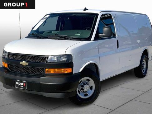 Used 2021 Chevrolet Express 2500 w/ Driver Convenience Package image 1