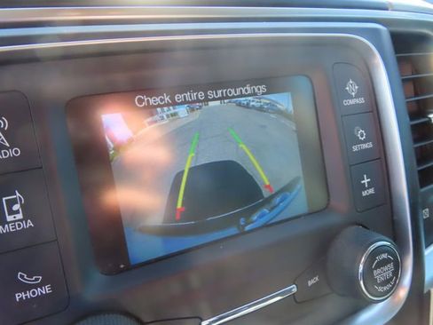 Used 2018 RAM 1500 Outdoorsman image 33