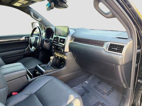 Used 2022 Lexus GX 460 Luxury image 14