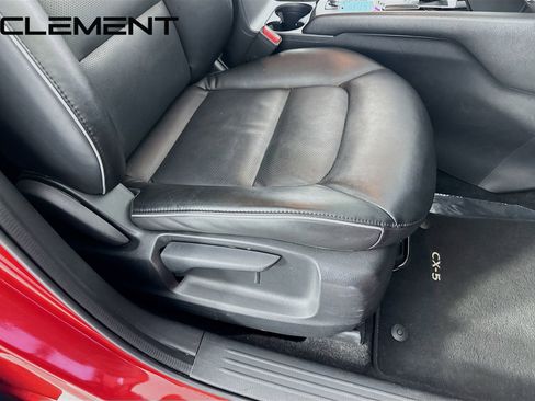 Used 2024 MAZDA CX-5 AWD 2.5 S w/ Select Package image 32