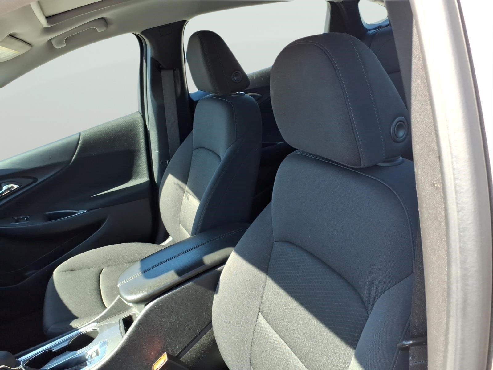 Used 2024 Chevrolet Malibu LT FWD image 12