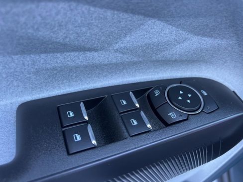 New 2026 Ford Maverick XLT image 12