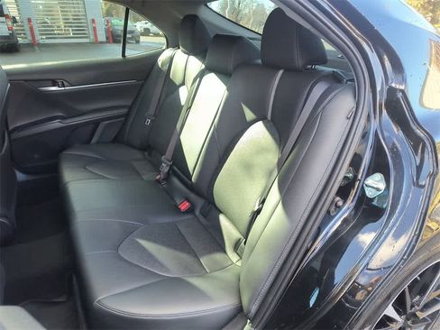 Used 2020 Toyota Camry XSE image 22
