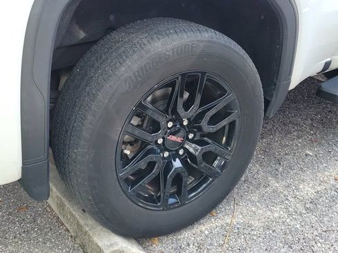 Used 2020 GMC Sierra 1500 Elevation w/ Elevation Value Package RWD image 7