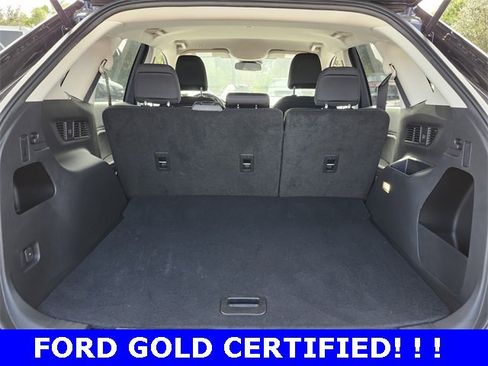 Used 2024 Ford Edge SE w/ Black Appearance Package image 13