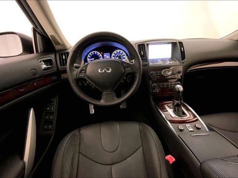 Used 2012 INFINITI G37 Convertible w/ Premium Pkg RWD image 4